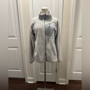 Columbia Women’s Light Gray Fleece Jacket